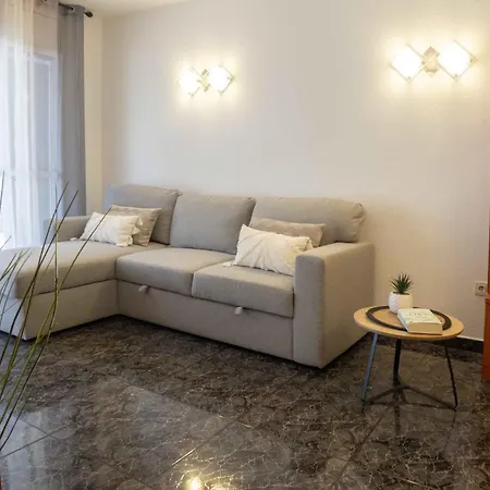 Euma Aparment - Xeckin Holidays 库尼特