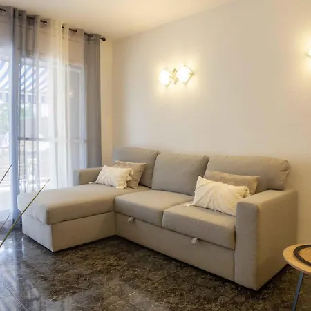 Appartamento Euma Aparment - Xeckin Holidays *